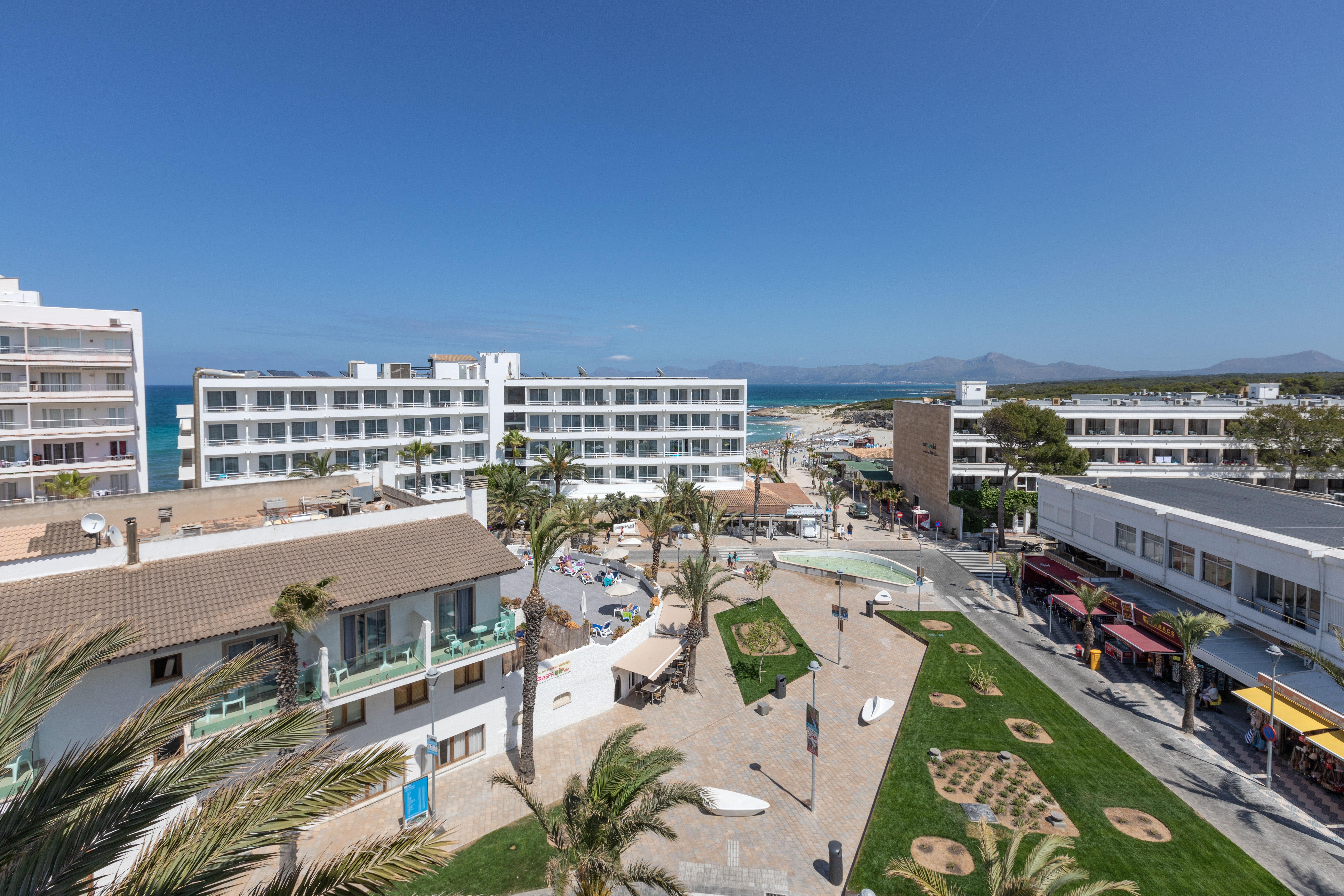 Ferrer Concord Hotel & Spa (Adults Only) Can Picafort  Bagian luar foto