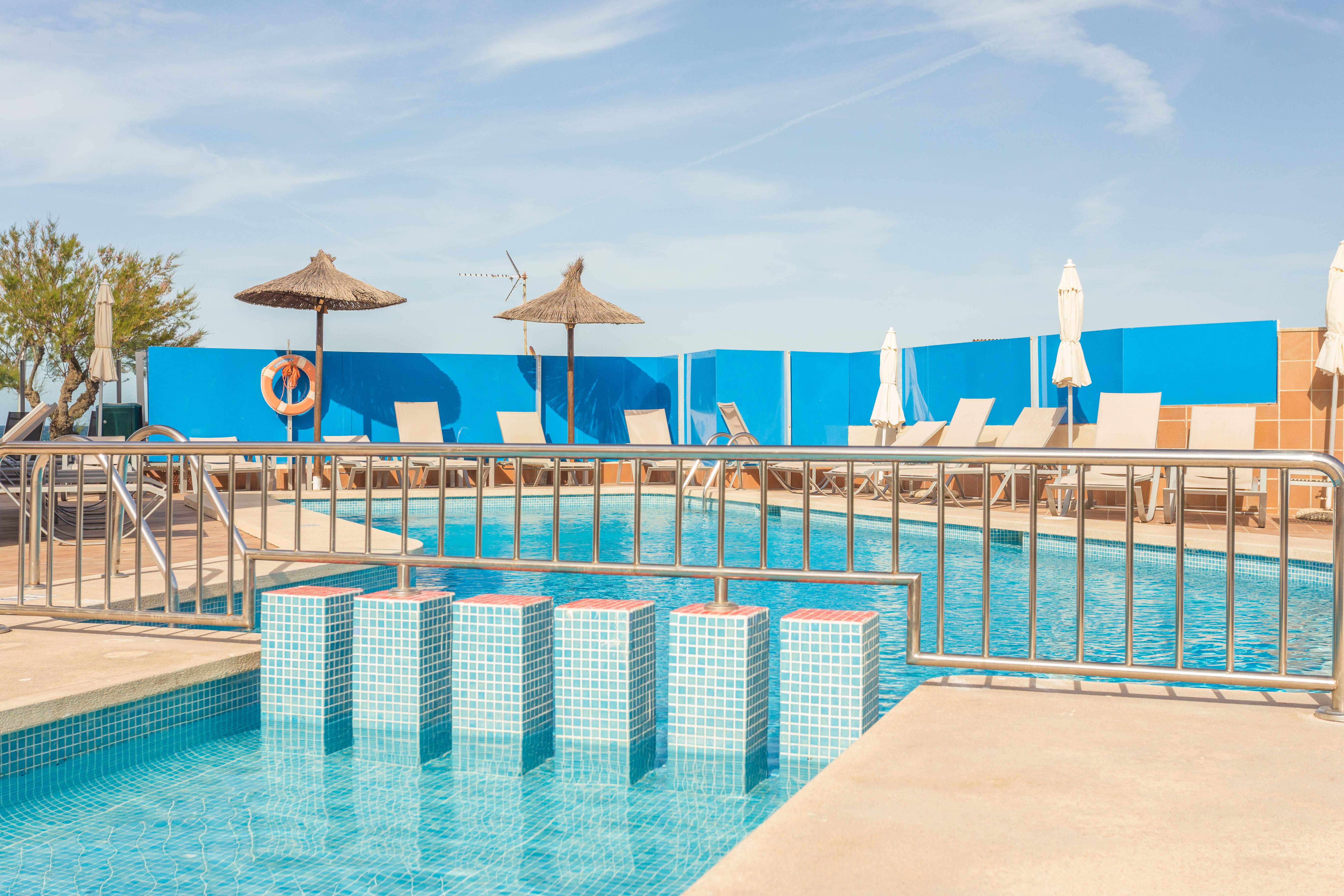 Ferrer Concord Hotel & Spa (Adults Only) Can Picafort  Bagian luar foto