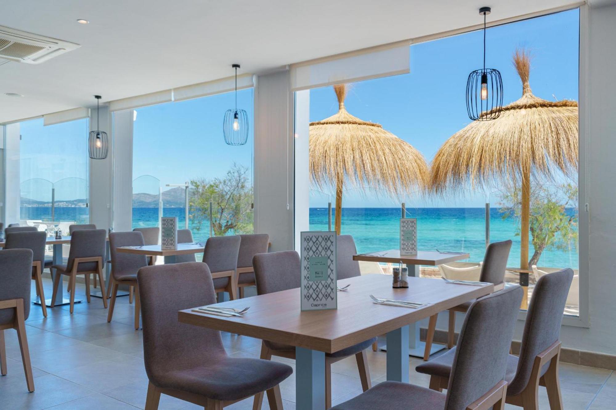 Ferrer Concord Hotel & Spa (Adults Only) Can Picafort  Bagian luar foto