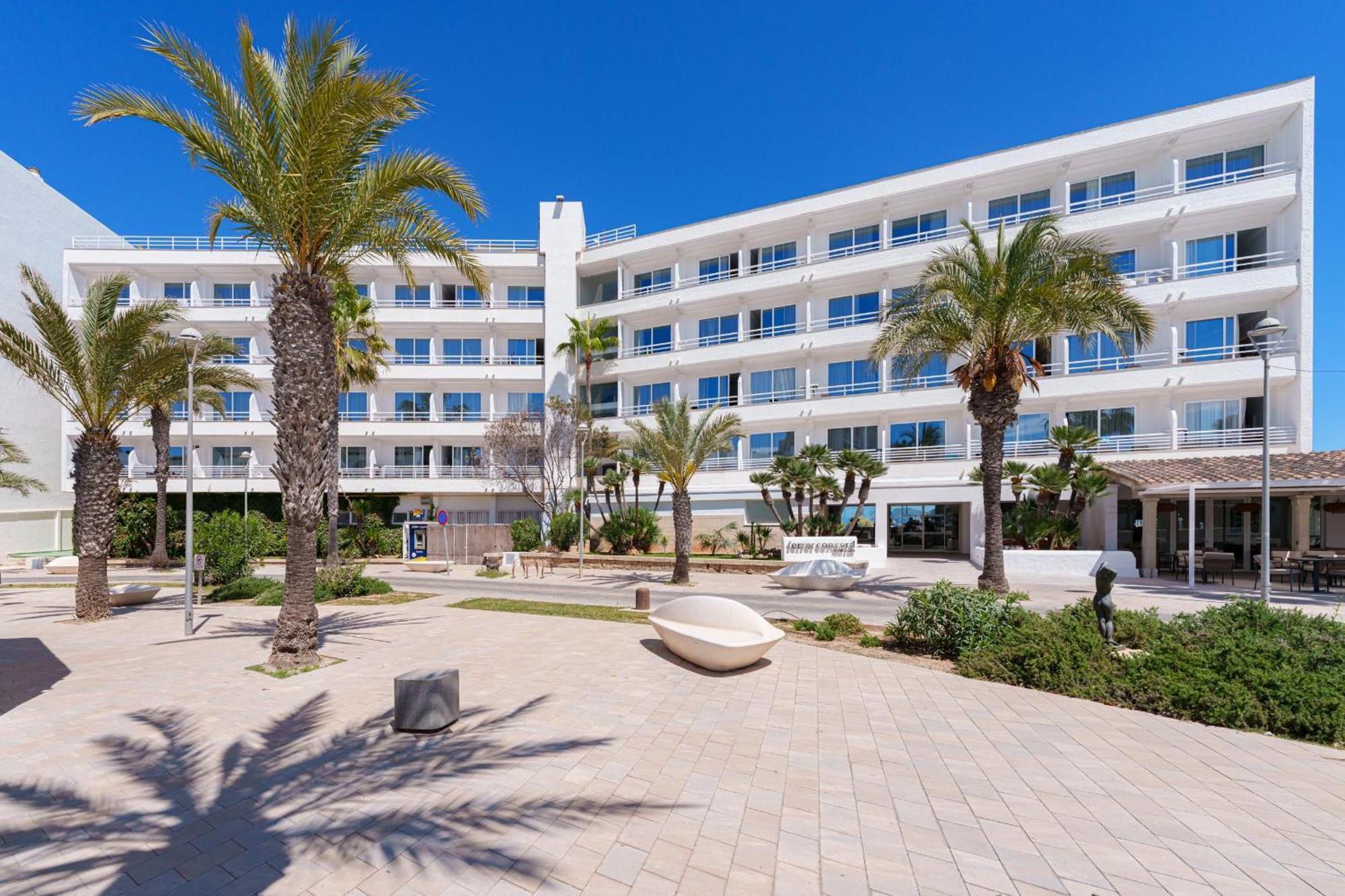 Ferrer Concord Hotel & Spa (Adults Only) Can Picafort  Bagian luar foto